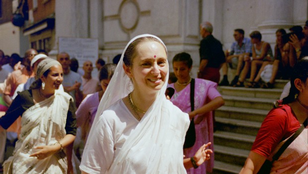 620px x 350px - ISKCON GBC approves Women Gurus... | Krishna.org