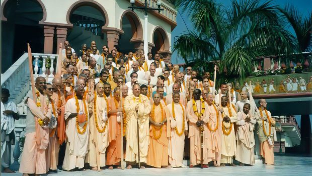 ISKCON Gurus at Maypur Festival in the 1990s